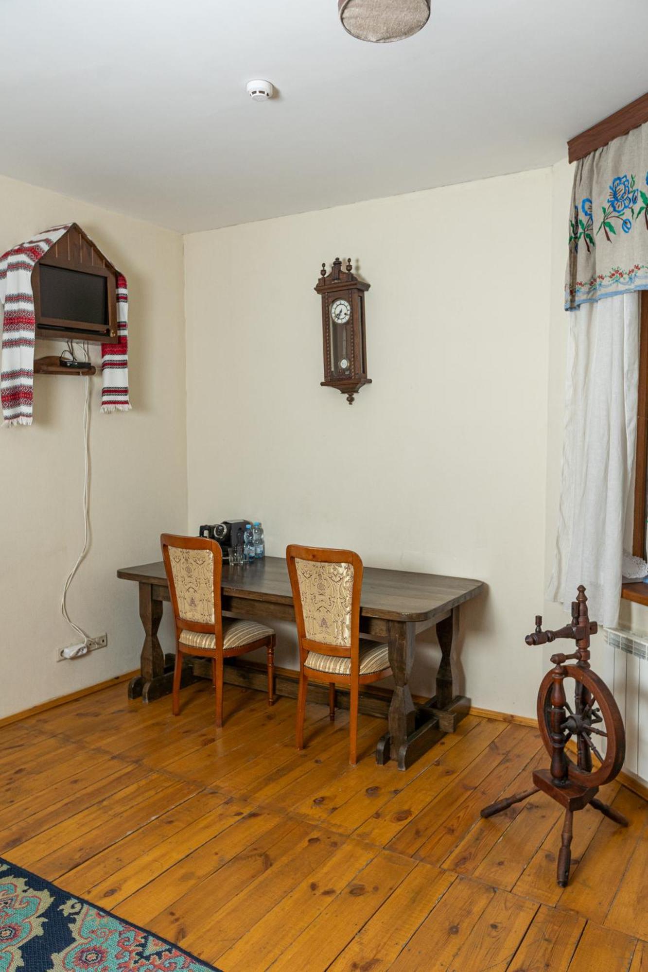 Koncha Zaspa Park Kozyn Exteriér fotografie